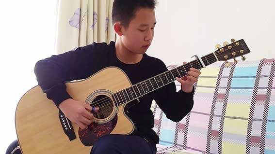 刘嘉卓发布指弹新作