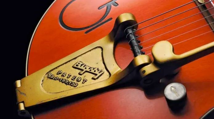 Fender吉他收购Bigsby吉他颤音系统