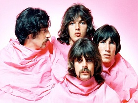 仅仅说传奇，还难以形容Pink Floyd