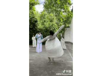 8 (2).gif