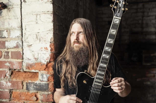 markmortondec2018sologuitar_638.jpg
